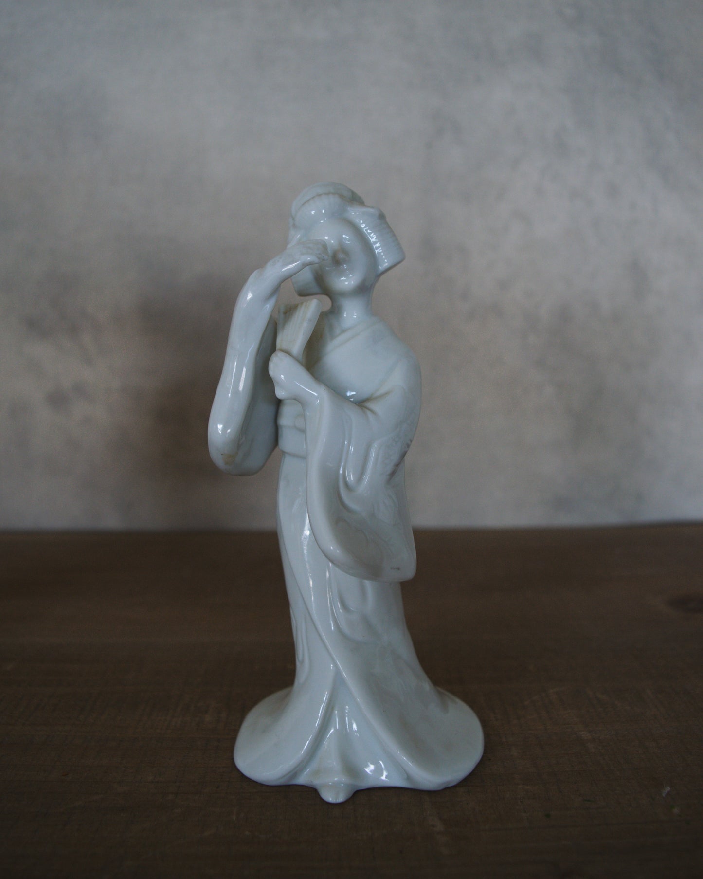 Vintage Porcelain Dancing Geisha